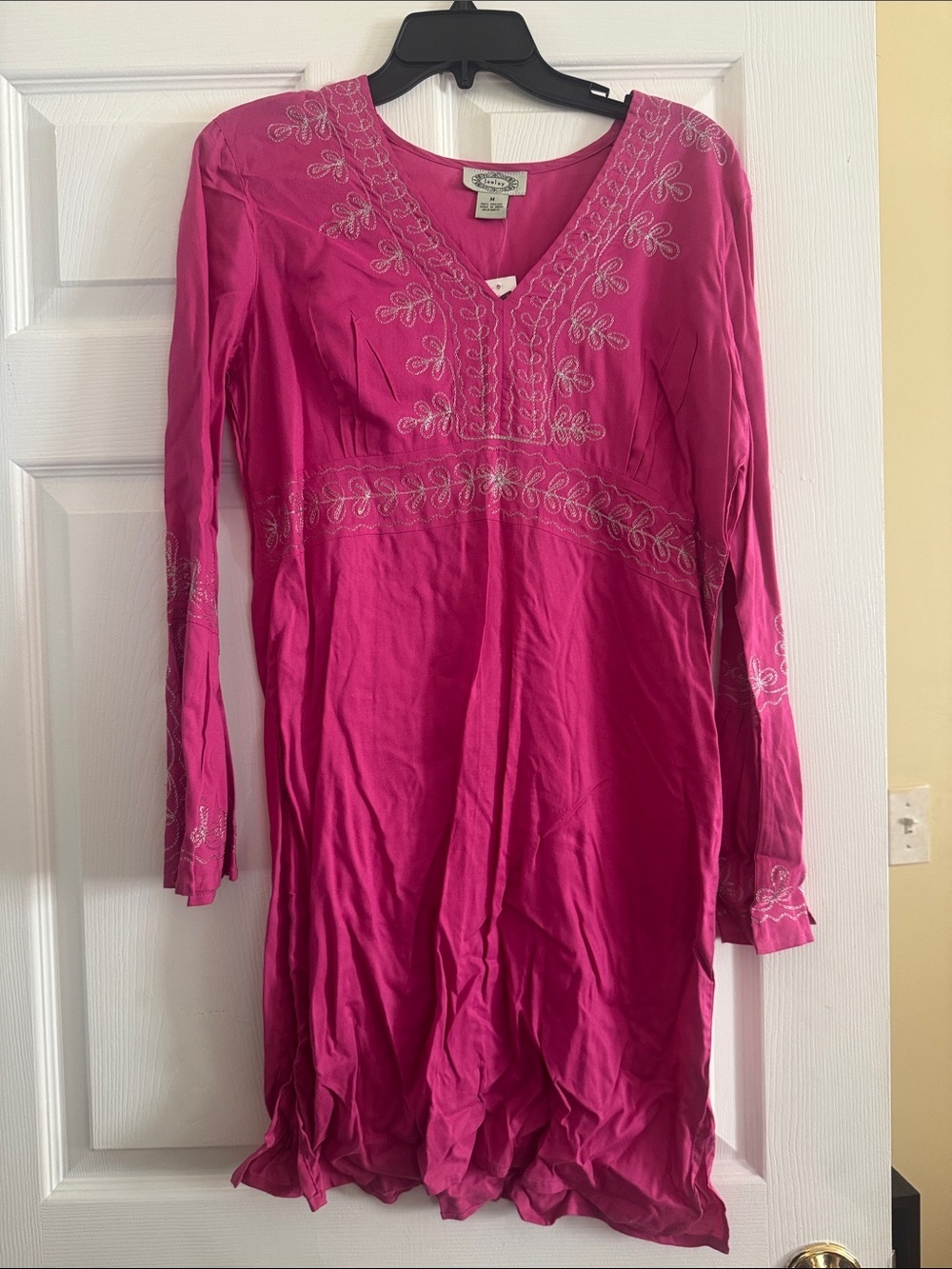 Mossimo Supply Co. Hot Pink Embroidered V-Neck Tunic Top
